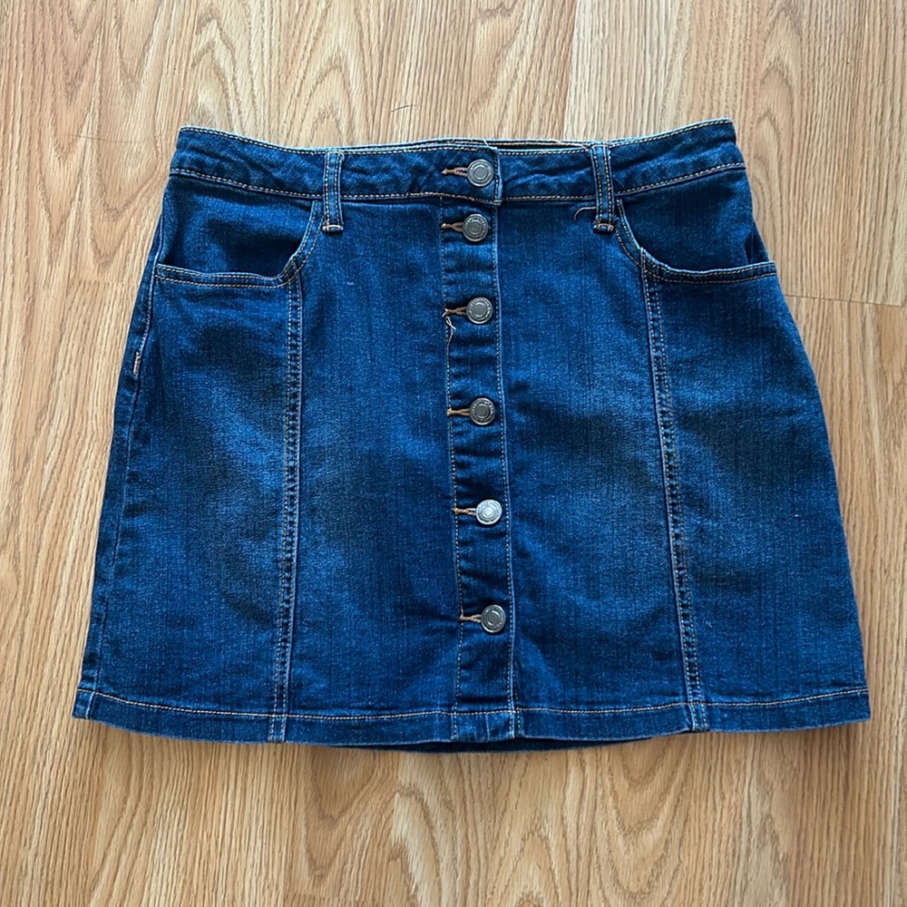 Denim skirt